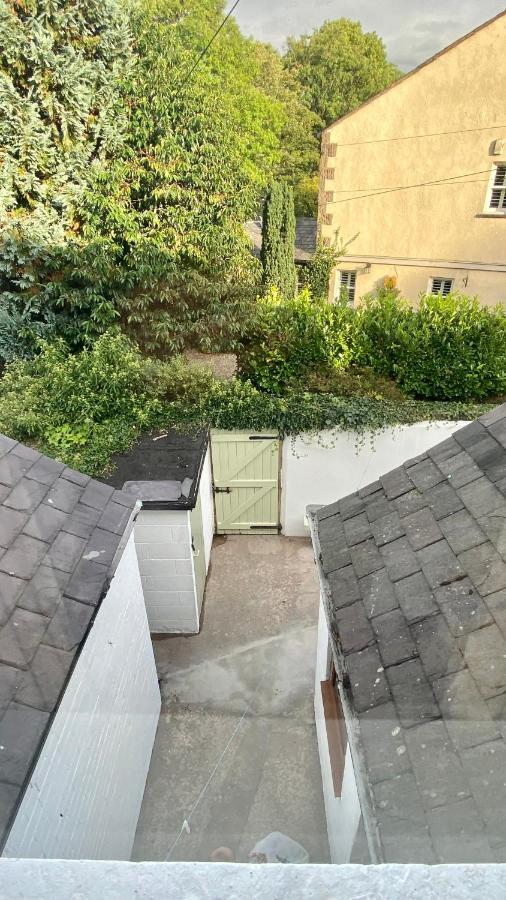 Riverside Cottage Whalley Exterior foto